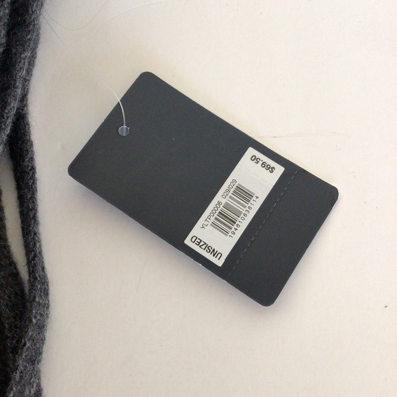 LUCKY BRAND GRAY ACRYLIC LONG FRINGED SCARF NWT - Picture 8 of 11